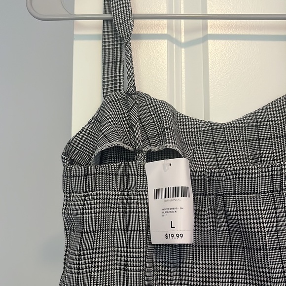 Black and White Checkered Mini Dress Forever 21 - Picture 3 of 6